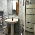 Comodo E Silenzioso Bilocale In Centro Citta