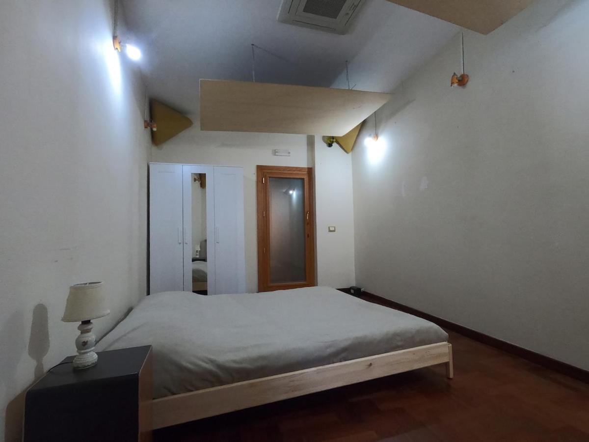 Comodo E Silenzioso Bilocale In Centro Citta *